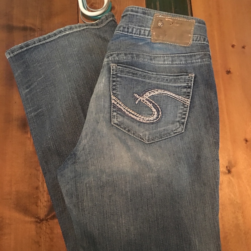 Jeans - Picture 2 of 3